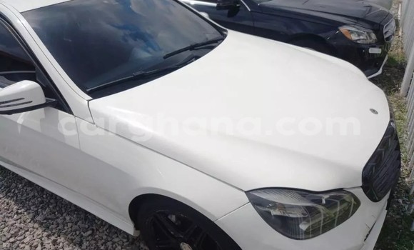 Buy Used Mercedes‒Benz E–Class White Car in Accra in Greater Accra