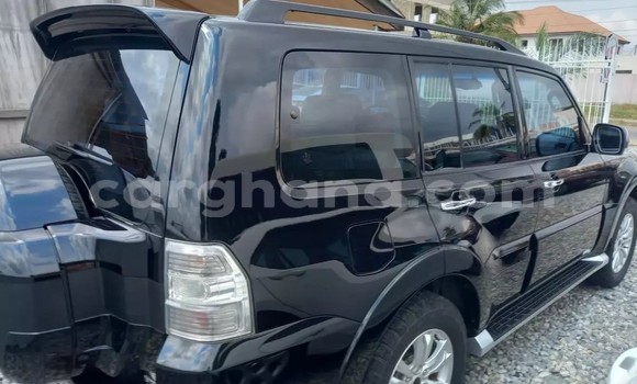 Buy Used Mitsubishi Pajero Black Car in Accra in Greater Accra Buy Used Mitsubishi Pajero Black Car in Accra in Greater Accra