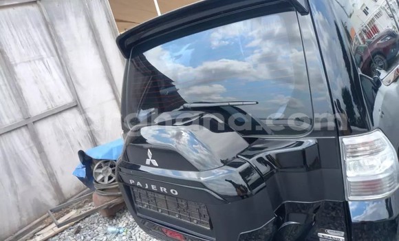 Buy Used Mitsubishi Pajero Black Car in Accra in Greater Accra Buy Used Mitsubishi Pajero Black Car in Accra in Greater Accra