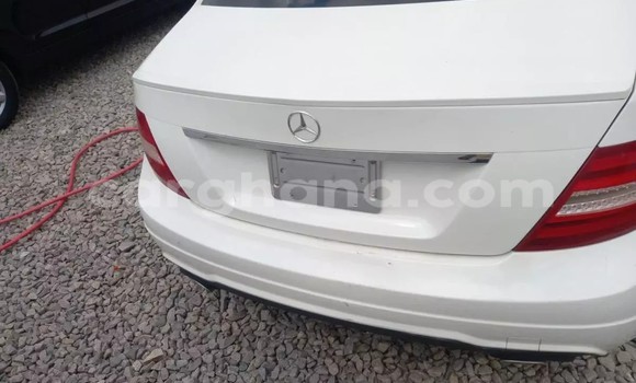 Buy Used Mercedes‒Benz C–Class White Car in Accra in Greater Accra Buy Used Mercedes‒Benz C–Class White Car in Accra in Greater Accra