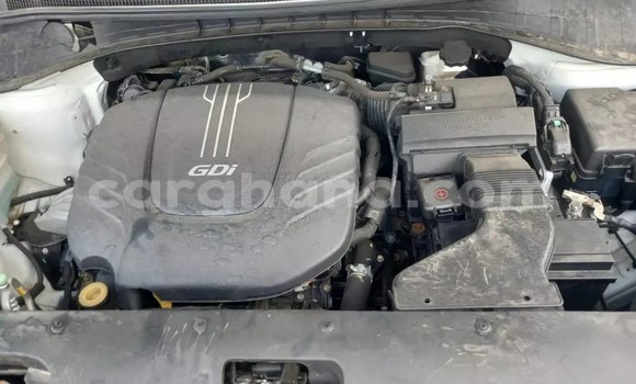 Buy Used Kia Sportage White Car in Accra in Greater Accra Buy Used Kia Sportage White Car in Accra in Greater Accra