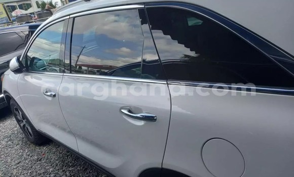 Buy Used Kia Sportage White Car in Accra in Greater Accra Buy Used Kia Sportage White Car in Accra in Greater Accra