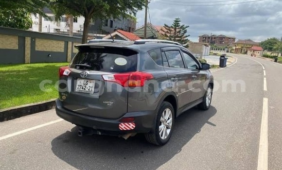 Sayi Na hannu Toyota RAV4 Sauran Mota in Accra a Greater Accra Sayi Na hannu Toyota RAV4 Sauran Mota in Accra a Greater Accra