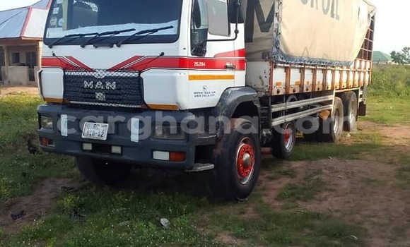 Sayi Na hannu Marcos LM 400 Sauran Mota in Accra a Greater Accra Sayi Na hannu Marcos LM 400 Sauran Mota in Accra a Greater Accra