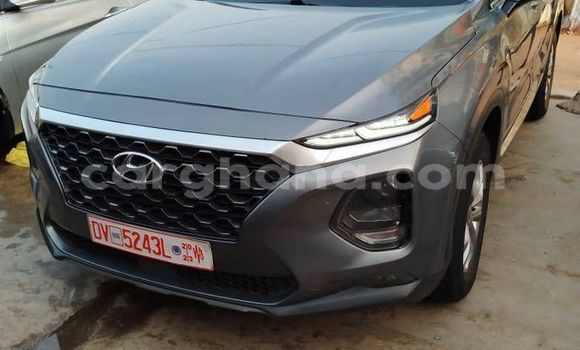 Ra Àlòkù Hyundai Santa Fe Brown Ọkọ̀ in Accra ni Greater Accra Ra Àlòkù Hyundai Santa Fe Brown Ọkọ̀ in Accra ni Greater Accra