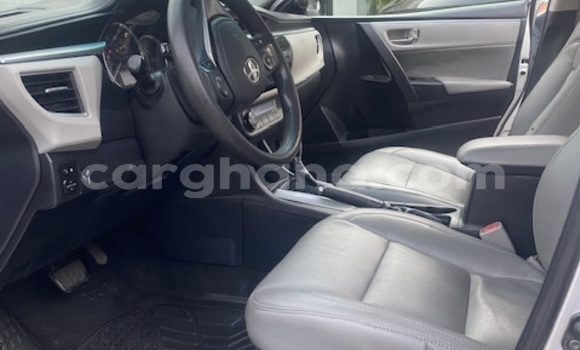 Buy Used Toyota Corolla Silver Car in Sekondi–Takoradi Metropolitan in Western Buy Used Toyota Corolla Silver Car in Sekondi–Takoradi Metropolitan in Western