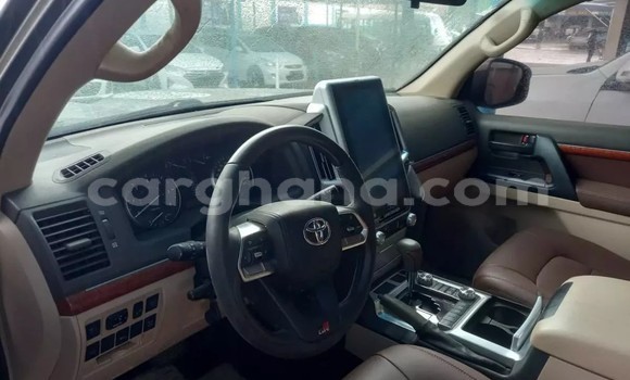 Buy Used Toyota Land Cruiser Prado Brown Car in Accra in Greater Accra Buy Used Toyota Land Cruiser Prado Brown Car in Accra in Greater Accra