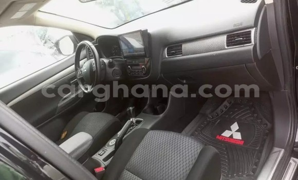 Sayi Na hannu Mitsubishi Outlander Black Mota in Accra a Greater Accra Sayi Na hannu Mitsubishi Outlander Black Mota in Accra a Greater Accra