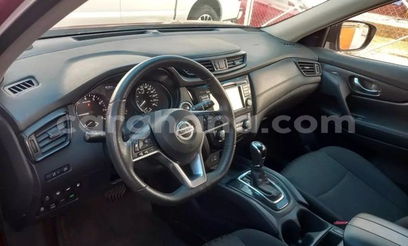 Sayi Na hannu Nissan Rogue Red Mota in Accra a Greater Accra Sayi Na hannu Nissan Rogue Red Mota in Accra a Greater Accra