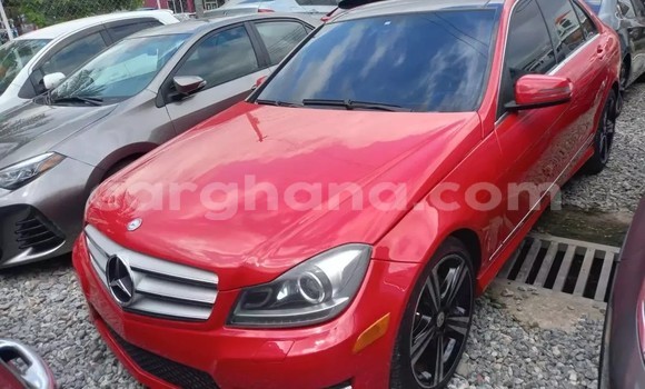 Sayi Na hannu Mercedes‒Benz C–Class Red Mota in Accra a Greater Accra