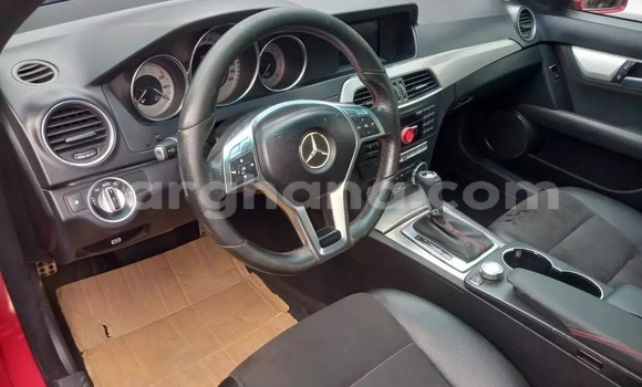 Sayi Na hannu Mercedes‒Benz C–Class Red Mota in Accra a Greater Accra Sayi Na hannu Mercedes‒Benz C–Class Red Mota in Accra a Greater Accra