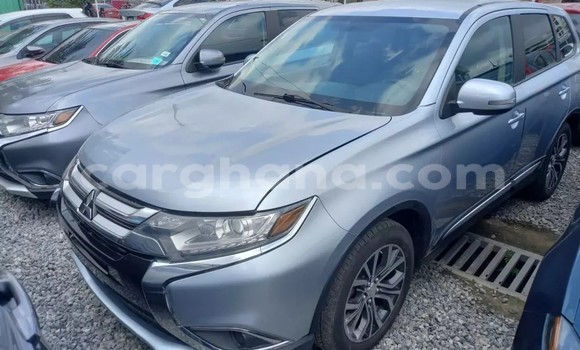 Ra Àlòkù Mitsubishi Outlander Silver Ọkọ̀ in Accra ni Greater Accra Ra Àlòkù Mitsubishi Outlander Silver Ọkọ̀ in Accra ni Greater Accra