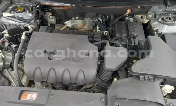 Ra Àlòkù Mitsubishi Outlander Silver Ọkọ̀ in Accra ni Greater Accra Ra Àlòkù Mitsubishi Outlander Silver Ọkọ̀ in Accra ni Greater Accra
