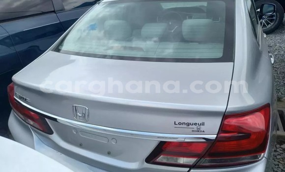 Sayi Na hannu Honda Civic Azurfa Mota in Accra a Greater Accra Sayi Na hannu Honda Civic Azurfa Mota in Accra a Greater Accra