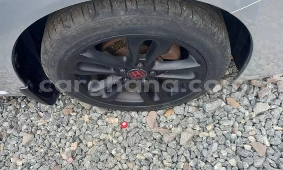 Sayi Na hannu Honda Civic Azurfa Mota in Accra a Greater Accra Sayi Na hannu Honda Civic Azurfa Mota in Accra a Greater Accra