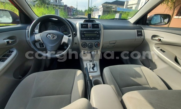 Ra Àlòkù Toyota Corolla Red Ọkọ̀ in Sekondi–Takoradi Metropolitan ni Oorun Ra Àlòkù Toyota Corolla Red Ọkọ̀ in Sekondi–Takoradi Metropolitan ni Oorun