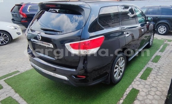 Buy Used Nissan Pathfinder Black Car in Sekondi–Takoradi Metropolitan in Western