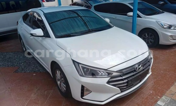 Buy Used Hyundai Avante White Car in Accra in Greater Accra