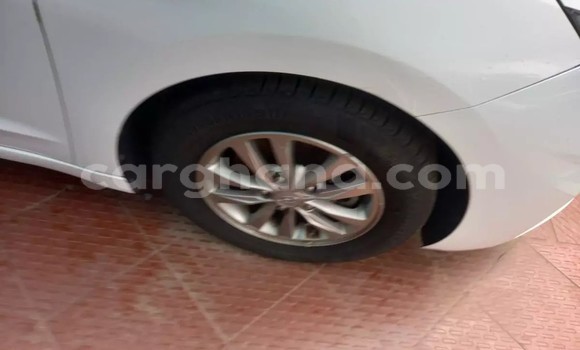 Sayi Na hannu Hyundai Avante White Mota in Accra a Greater Accra Sayi Na hannu Hyundai Avante White Mota in Accra a Greater Accra