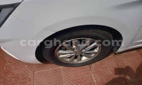 Sayi Na hannu Hyundai Avante White Mota in Accra a Greater Accra Sayi Na hannu Hyundai Avante White Mota in Accra a Greater Accra