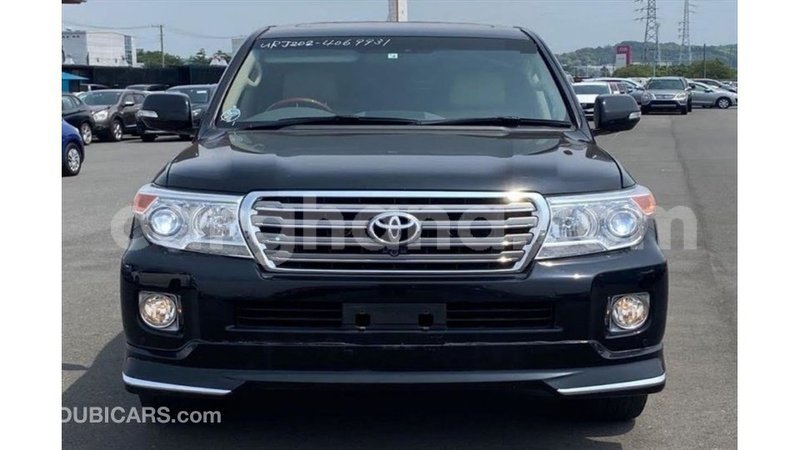 Big with watermark toyota land cruiser ashanti import dubai 10810