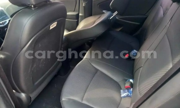 Sayi Na hannu Hyundai Accent White Mota in Accra a Greater Accra Sayi Na hannu Hyundai Accent White Mota in Accra a Greater Accra