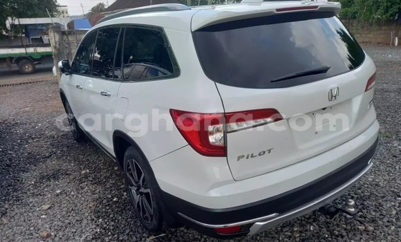 Sayi Na hannu Honda Pilot White Mota in Accra a Greater Accra Sayi Na hannu Honda Pilot White Mota in Accra a Greater Accra