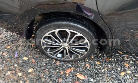 Ra Àlòkù Toyota Corolla Black Ọkọ̀ in Accra ni Greater Accra Ra Àlòkù Toyota Corolla Black Ọkọ̀ in Accra ni Greater Accra