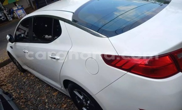 Sayi Na hannu Kia Optima White Mota in Accra a Greater Accra Sayi Na hannu Kia Optima White Mota in Accra a Greater Accra