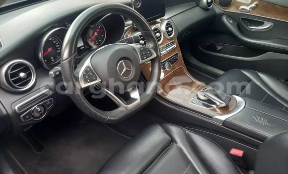 Ra Àlòkù Mercedes‒Benz C–Class Black Ọkọ̀ in Accra ni Greater Accra Ra Àlòkù Mercedes‒Benz C–Class Black Ọkọ̀ in Accra ni Greater Accra
