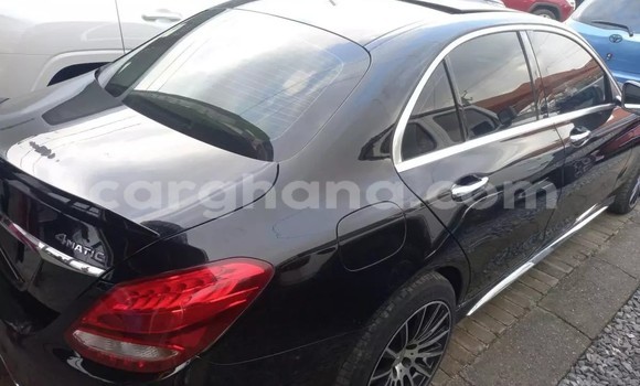 Ra Àlòkù Mercedes‒Benz C–Class Black Ọkọ̀ in Accra ni Greater Accra Ra Àlòkù Mercedes‒Benz C–Class Black Ọkọ̀ in Accra ni Greater Accra