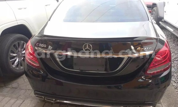 Ra Àlòkù Mercedes‒Benz C–Class Black Ọkọ̀ in Accra ni Greater Accra Ra Àlòkù Mercedes‒Benz C–Class Black Ọkọ̀ in Accra ni Greater Accra