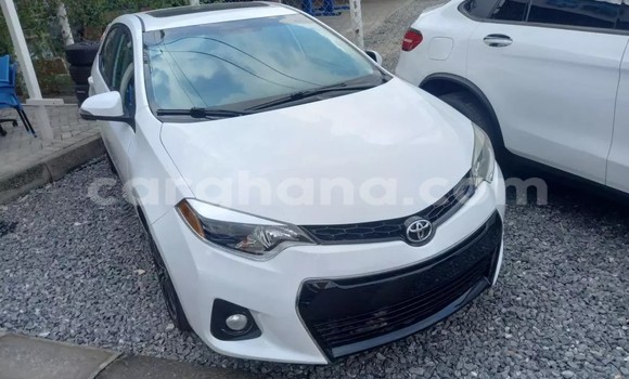 Buy Used Toyota Corolla White Car in Accra in Greater Accra