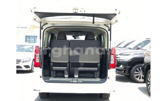 Buy Import Toyota Granvia White Car in Import - Dubai in Ashanti Buy Import Toyota Granvia White Car in Import - Dubai in Ashanti