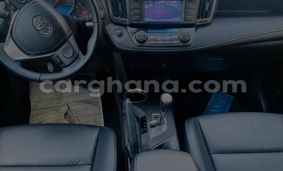 Buy Used Toyota RAV4 White Car in Accra in Greater Accra Buy Used Toyota RAV4 White Car in Accra in Greater Accra