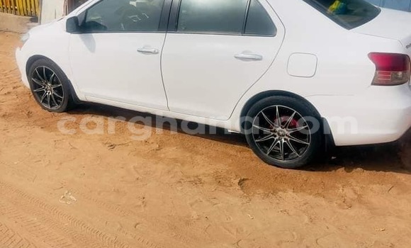 Buy Used Toyota Yaris White Car in Accra in Greater Accra Buy Used Toyota Yaris White Car in Accra in Greater Accra