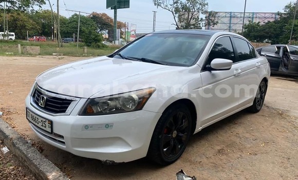 Buy Used Honda Accord White Car in Accra in Greater Accra Buy Used Honda Accord White Car in Accra in Greater Accra