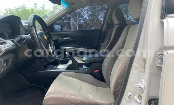Buy Used Honda Accord White Car in Accra in Greater Accra Buy Used Honda Accord White Car in Accra in Greater Accra