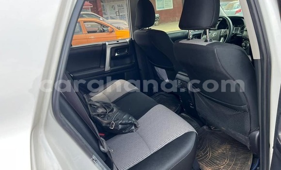Buy Used Toyota 4Runner White Car in Accra in Greater Accra Buy Used Toyota 4Runner White Car in Accra in Greater Accra