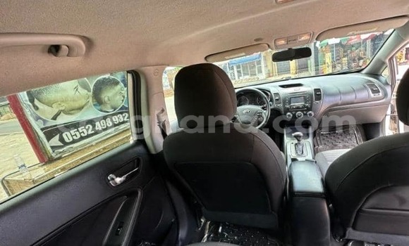 Buy Used Kia Forte White Car in Accra in Greater Accra Buy Used Kia Forte White Car in Accra in Greater Accra