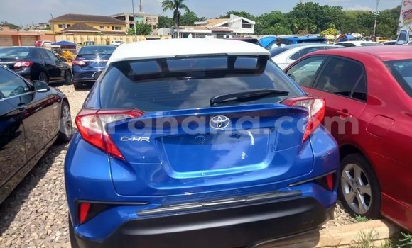 Buy Used Toyota C-HR Blue Car in Accra in Greater Accra Buy Used Toyota C-HR Blue Car in Accra in Greater Accra