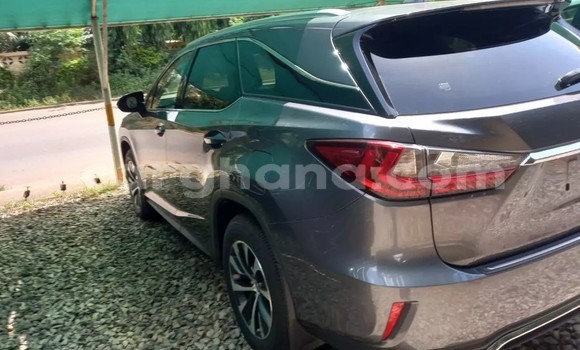 Sayi Na hannu Lexus RX 350 Azurfa Mota in Accra a Greater Accra Sayi Na hannu Lexus RX 350 Azurfa Mota in Accra a Greater Accra