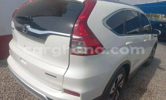 Sayi Na hannu Honda CR–V White Mota in Accra a Greater Accra Sayi Na hannu Honda CR–V White Mota in Accra a Greater Accra