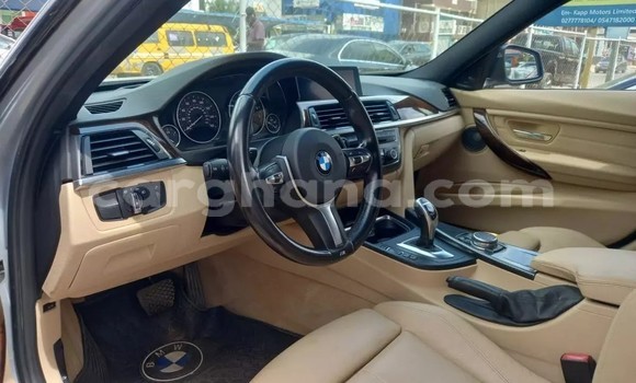 Sayi Na hannu BMW 3–Series Azurfa Mota in Accra a Greater Accra Sayi Na hannu BMW 3–Series Azurfa Mota in Accra a Greater Accra