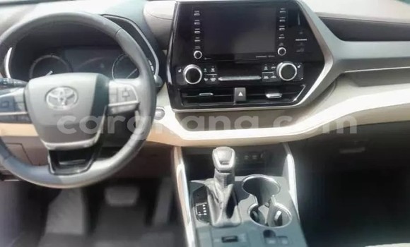 Sayi Na hannu Toyota Highlander White Mota in Accra a Greater Accra Sayi Na hannu Toyota Highlander White Mota in Accra a Greater Accra