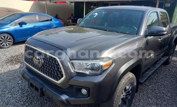 Sayi Na hannu Toyota Tacoma Black Mota in Accra a Greater Accra Sayi Na hannu Toyota Tacoma Black Mota in Accra a Greater Accra