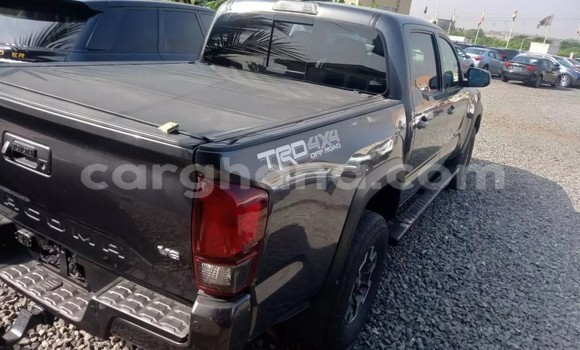 Sayi Na hannu Toyota Tacoma Black Mota in Accra a Greater Accra Sayi Na hannu Toyota Tacoma Black Mota in Accra a Greater Accra