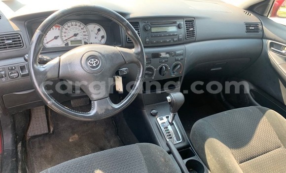 Ra Àlòkù Toyota Corolla Red Ọkọ̀ in Iwọn didun ni Oorun Ra Àlòkù Toyota Corolla Red Ọkọ̀ in Iwọn didun ni Oorun