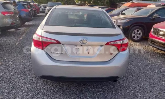Sayi Na hannu Toyota Corolla Azurfa Mota in Accra a Greater Accra Sayi Na hannu Toyota Corolla Azurfa Mota in Accra a Greater Accra