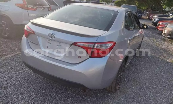 Sayi Na hannu Toyota Corolla Azurfa Mota in Accra a Greater Accra Sayi Na hannu Toyota Corolla Azurfa Mota in Accra a Greater Accra